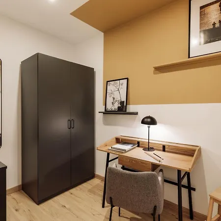 Demir - 2 Bedrooms And Office In De Gracia *