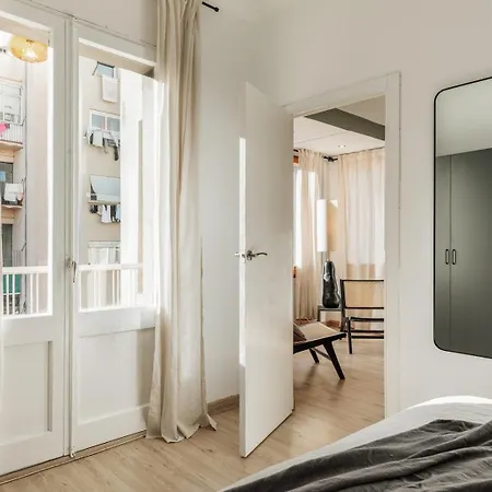 شقة Demir - 2 Bedrooms And Office In De Gracia